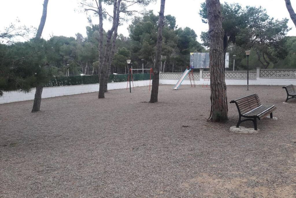 Cozy Apartment With Parking Salou Exterior foto